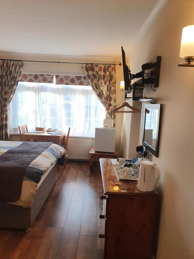 Penryn Guest House, Ensuite Rooms, Free Parking And Free Wifi Stratford-upon-Avon Exterior photo